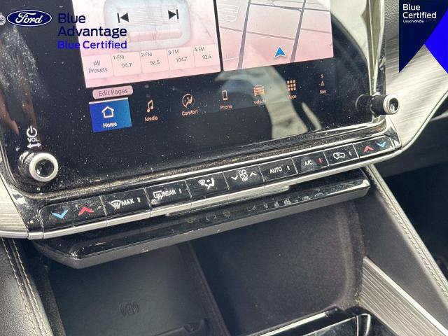 Used 2024 Jeep Wagoneer L Series II RWD image 30