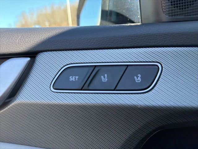 Used 2024 Hyundai Palisade SEL w/ Premium Package image 18