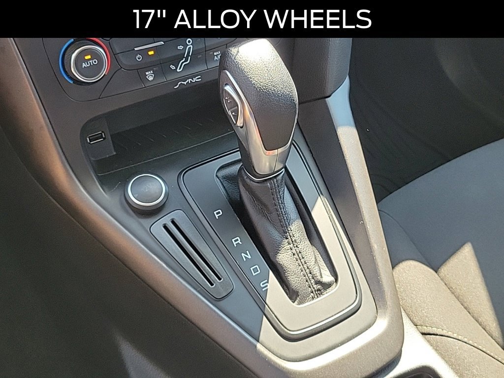 Certified 2017 Ford Focus SEL w/ Interior Protection Package FWD image 30