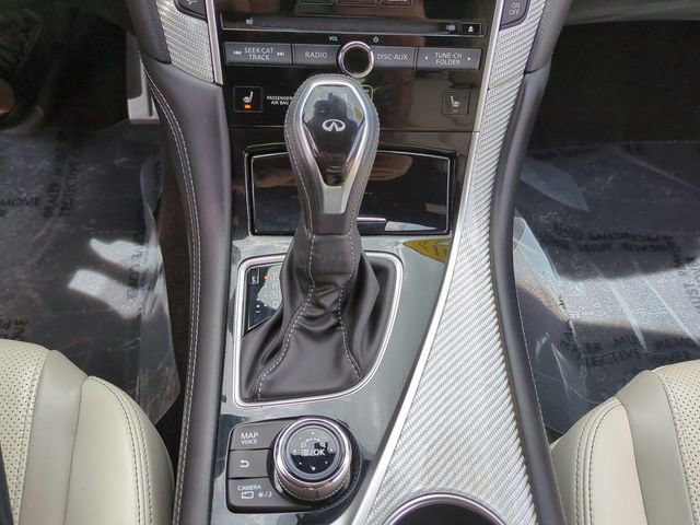 Used 2017 INFINITI Q60 Red Sport 400 RWD image 17