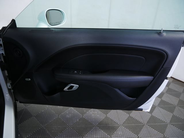 Used 2018 Dodge Challenger GT w/ Driver Convenience Group AWD/4WD image 10