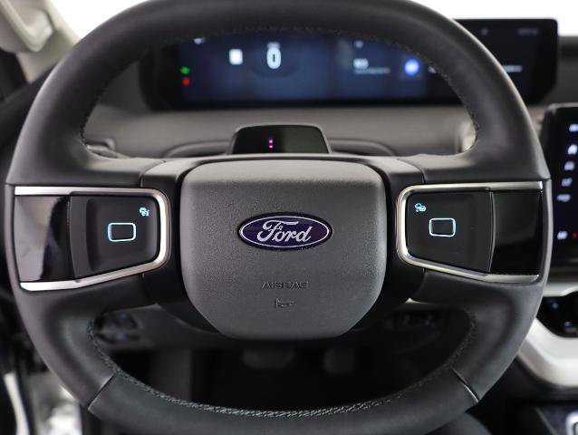 Certified 2025 Ford Expedition Active AWD/4WD image 18