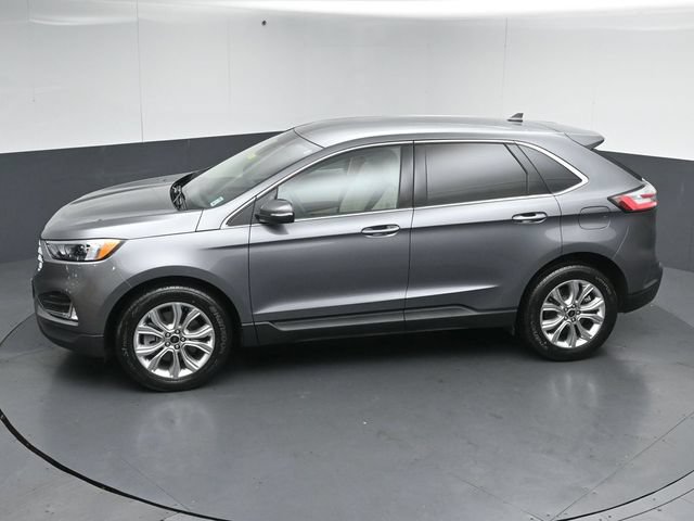 Certified 2024 Ford Edge Titanium AWD/4WD image 47