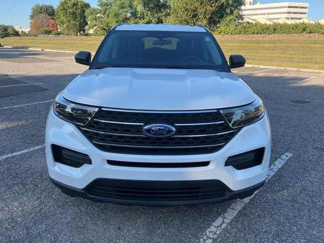 Certified 2022 Ford Explorer XLT w/ Class IV Trailer Tow Package image 12