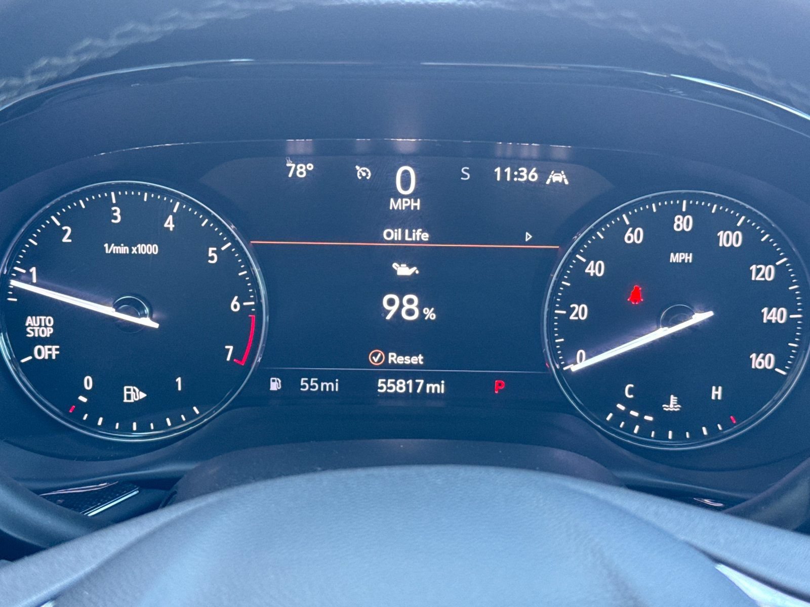 Used 2022 Buick Envision Essence w/ Sport Touring Package FWD image 31