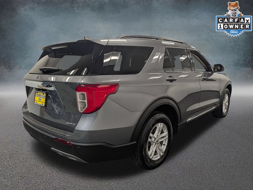 Certified 2023 Ford Explorer XLT w/ Equipment Group 202A AWD/4WD image 4