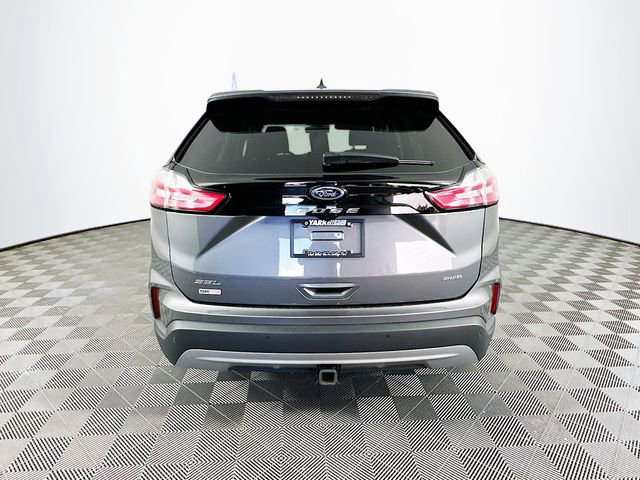Certified 2022 Ford Edge SEL w/ Convenience Package image 4