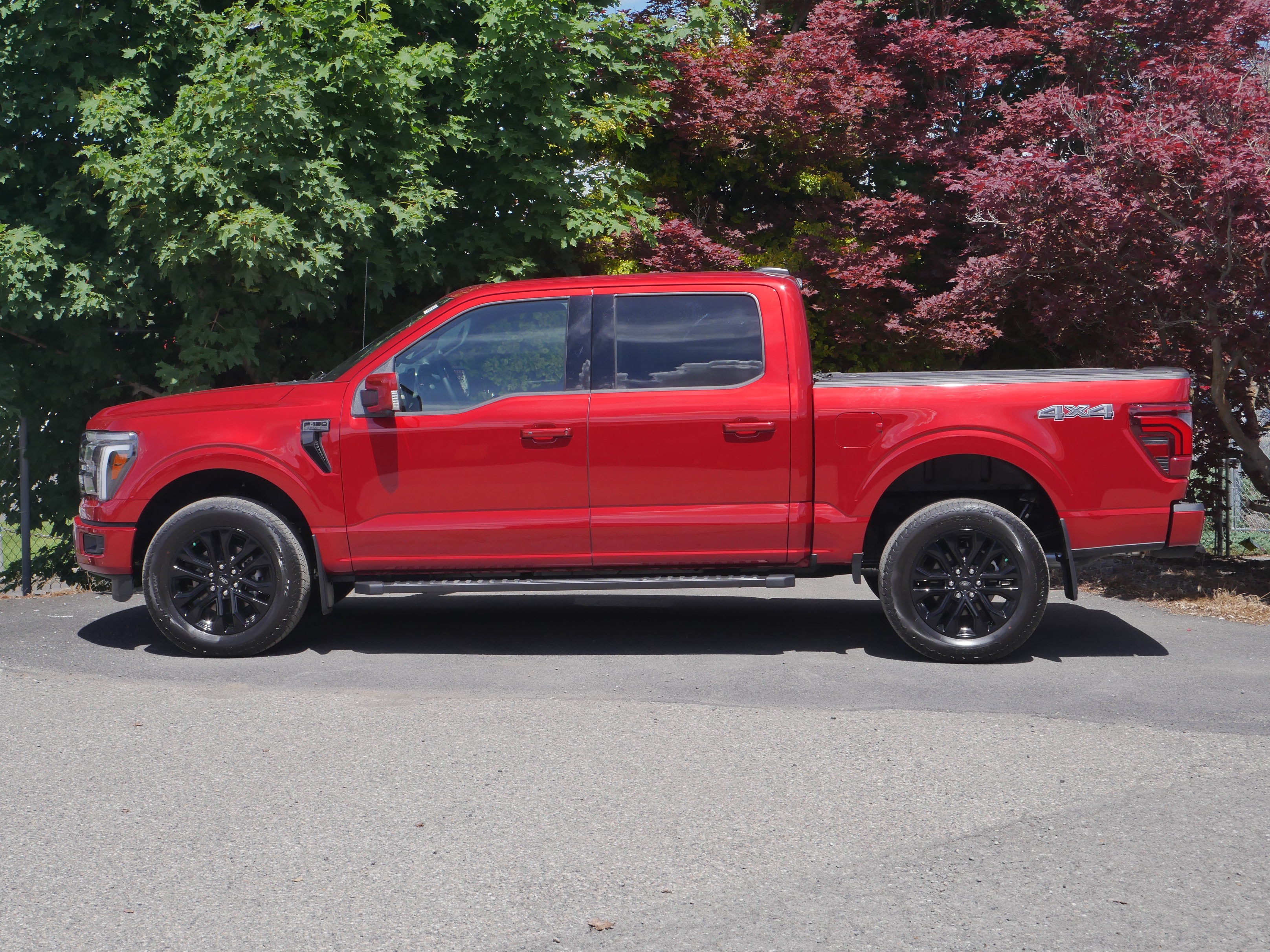 Certified 2025 Ford F150 Lariat AWD/4WD image 19
