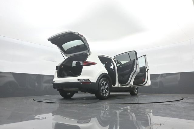 Used 2020 Kia Sportage LX image 37