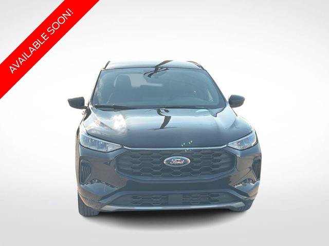 Certified 2023 Ford Escape ST-Line w/ Tech Pack #1 AWD/4WD image 3