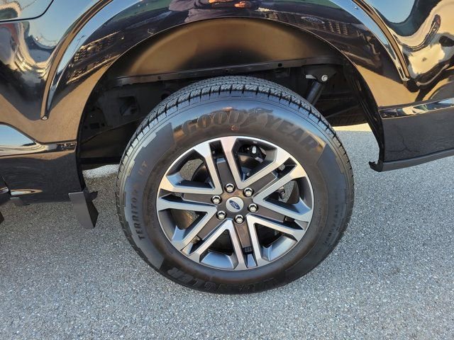 Certified 2023 Ford F150 XL w/ STX Appearance Package image 9