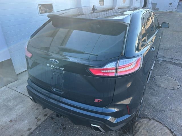 Certified 2023 Ford Edge ST w/ Equipment Group 401A image 3