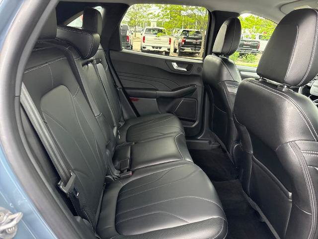 Certified 2025 Ford Escape Platinum w/ Premium Technology Package AWD/4WD image 10