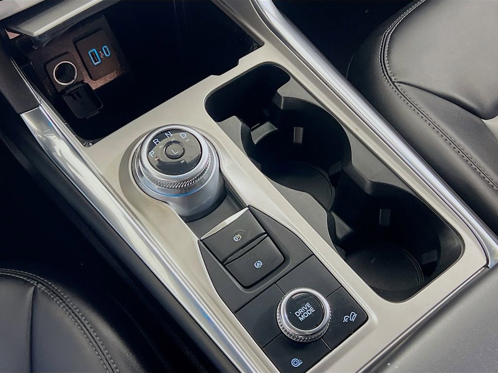 Certified 2023 Ford Explorer XLT w/ Equipment Group 202A AWD/4WD image 22