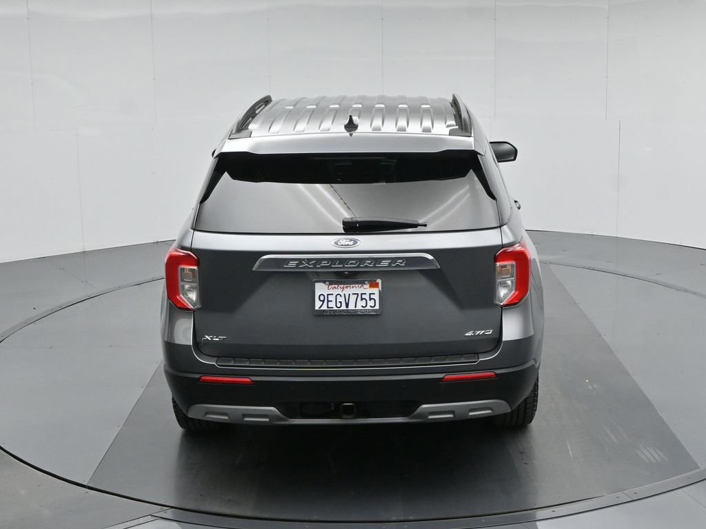 Certified 2022 Ford Explorer XLT w/ Equipment Group 202A image 16