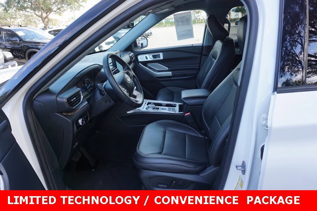 Certified 2022 Ford Explorer Limited w/ Limited Technology Package image 12
