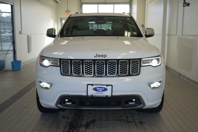 Used 2018 Jeep Grand Cherokee Overland AWD/4WD image 18