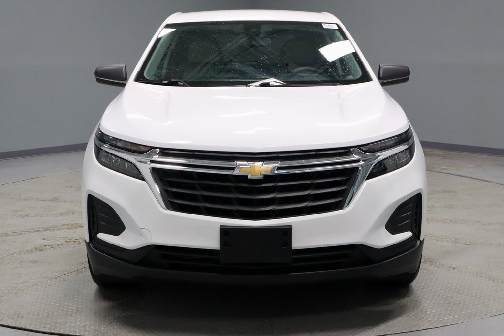 Used 2024 Chevrolet Equinox LS w/ LS Convenience Package image 8