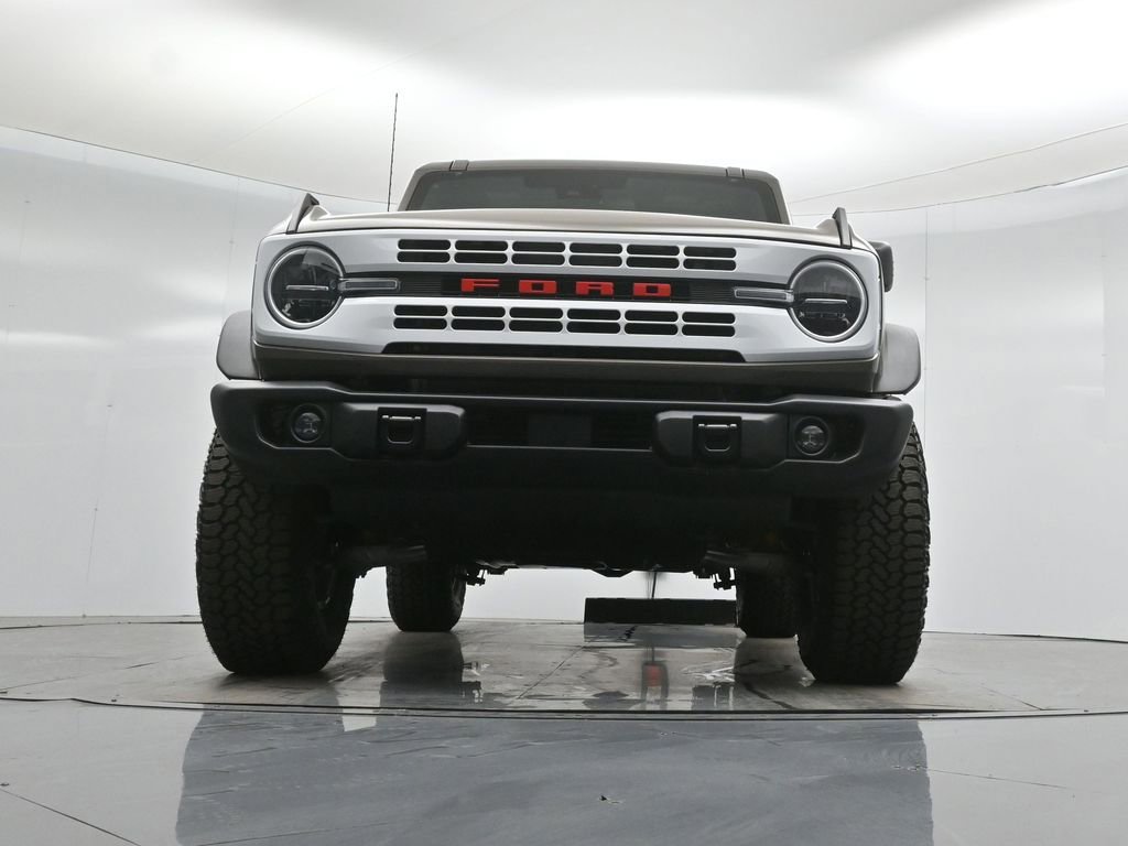 Certified 2026 Ford Bronco Heritage Edition AWD/4WD image 44