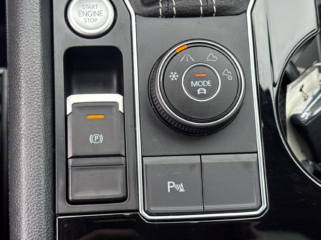 Used 2022 Volkswagen Atlas SEL AWD/4WD image 51