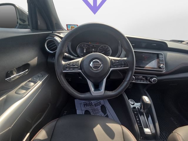 Used 2018 Nissan Kicks SR w/ Premium Package FWD image 12