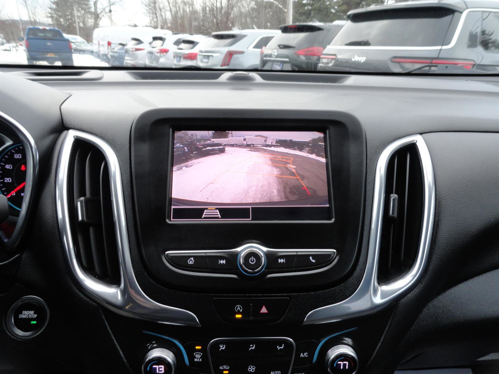 Used 2023 Chevrolet Equinox LT image 17