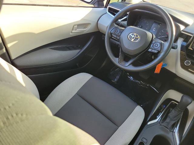 Used 2025 Toyota Corolla LE image 16