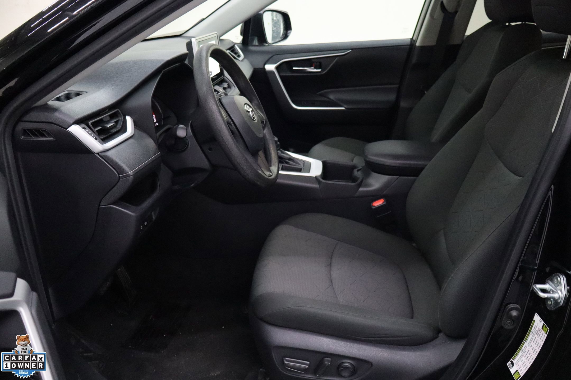 Used 2024 Toyota RAV4 XLE image 14