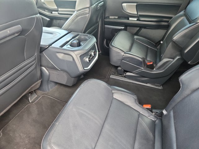 Certified 2025 Ford Expedition Platinum AWD/4WD image 13