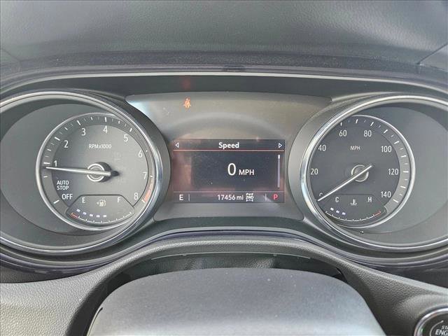 Used 2022 Buick Encore GX Preferred w/ Cold Weather Comfort Package AWD/4WD image 10