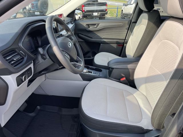 Certified 2025 Ford Escape Active image 17