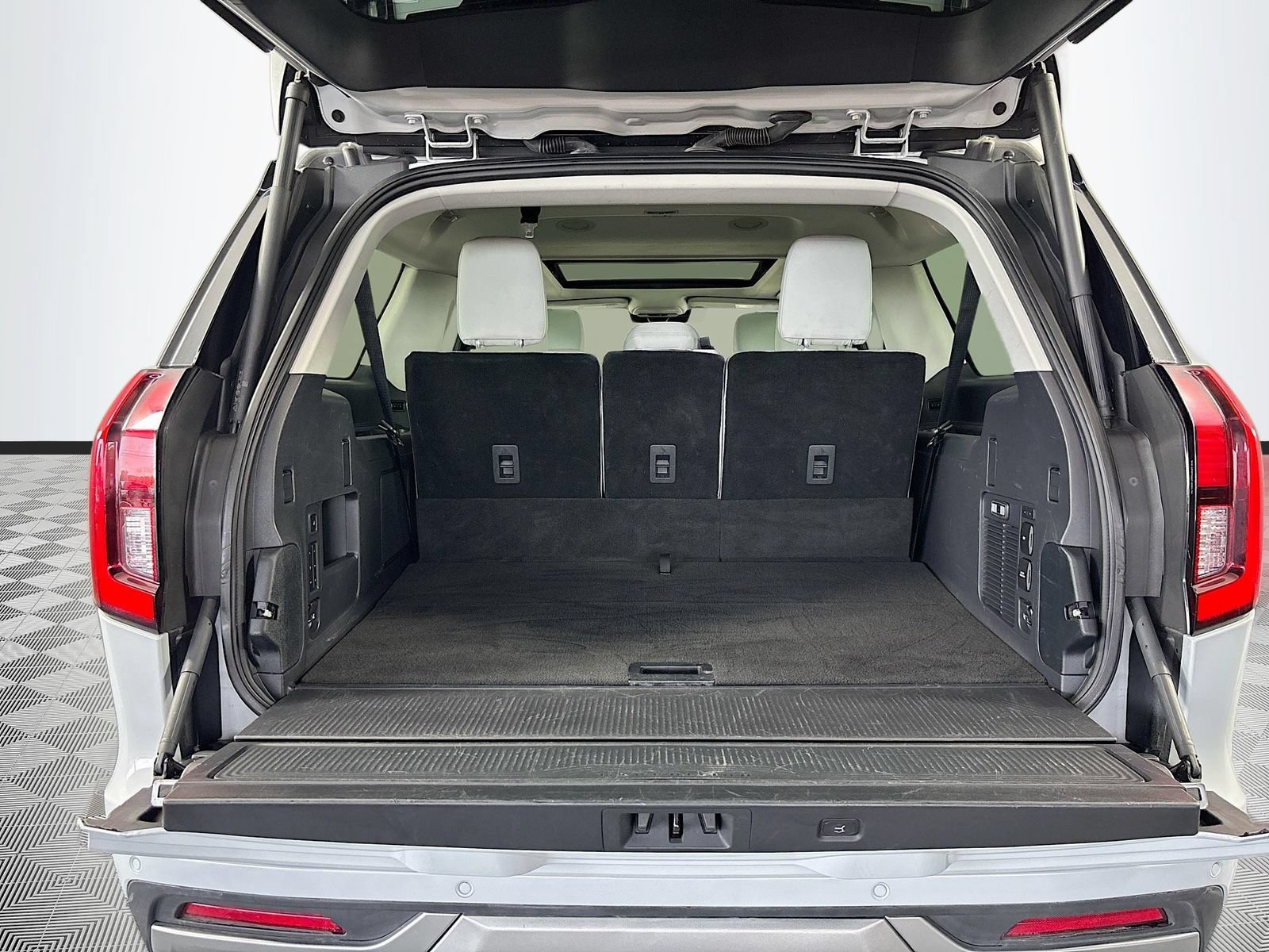 Certified 2025 Ford Expedition Max Platinum AWD/4WD image 28
