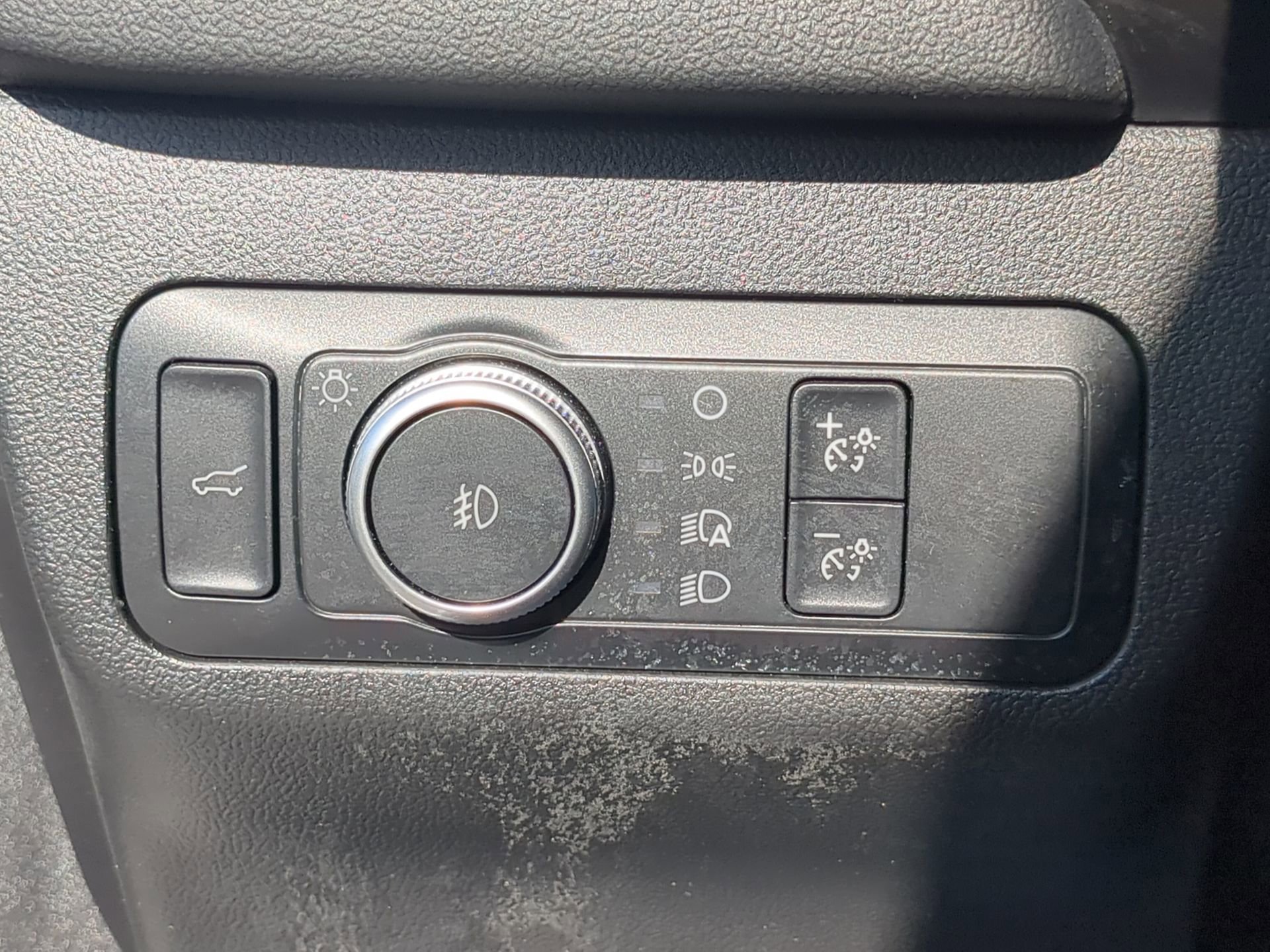 Certified 2020 Ford Escape SEL image 55