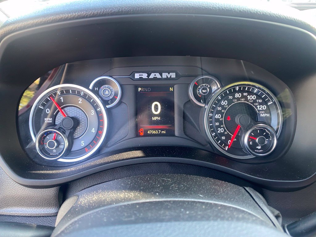 Used 2024 RAM 3500 Tradesman w/ Chrome Appearance Group AWD/4WD image 23