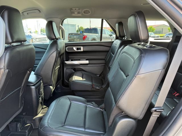 Certified 2023 Ford Explorer XLT w/ Equipment Group 202A AWD/4WD image 10