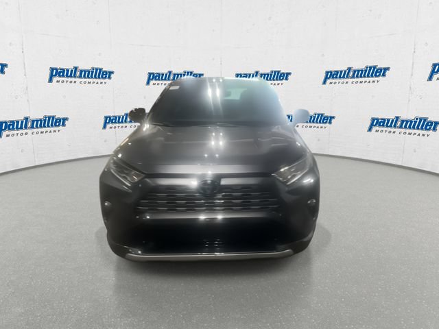 Used 2020 Toyota RAV4 XSE w/ All Weather Liner Package AWD/4WD image 3