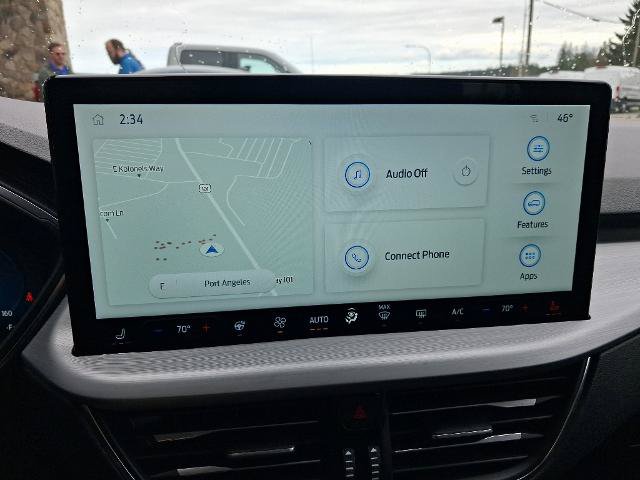 Certified 2025 Ford Escape Platinum AWD/4WD image 12