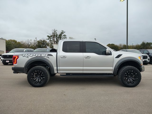 Certified 2018 Ford F150 Raptor w/ Equipment Group 802A Luxury AWD/4WD image 6