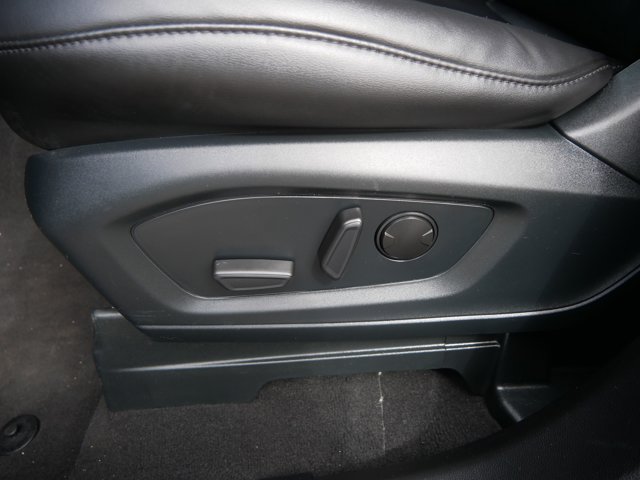 Certified 2024 Ford Explorer XLT AWD/4WD image 15