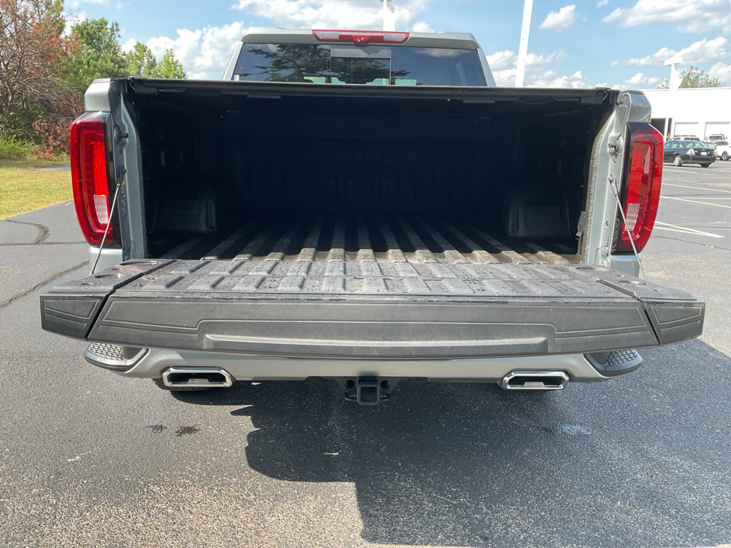 Used 2026 GMC Sierra 1500 Denali w/ Technology Package AWD/4WD image 12