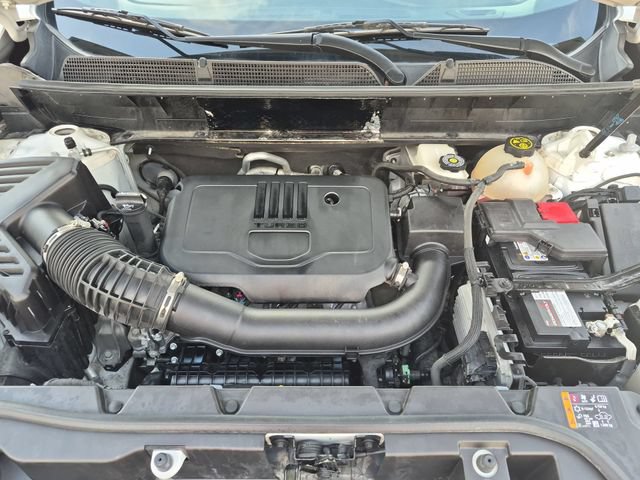 Used 2023 GMC Acadia SLE w/ LPO, Floor Liner Package FWD image 25