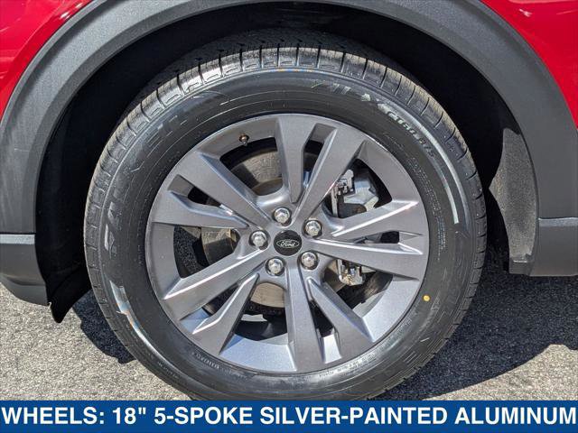 Certified 2023 Ford Explorer XLT w/ Equipment Group 202A RWD image 9