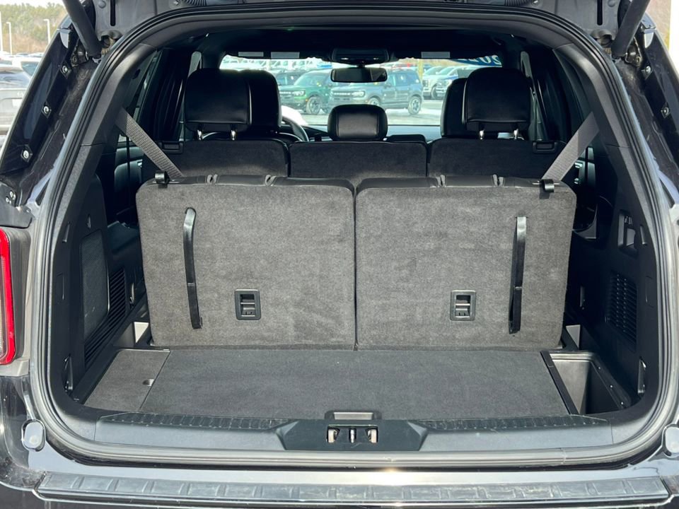 Certified 2022 Ford Explorer ST-Line w/ Class IV Trailer Tow Package image 43
