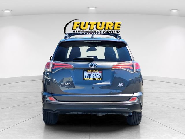 Used 2017 Toyota RAV4 LE w/ Carpet Mat Package AWD/4WD image 5