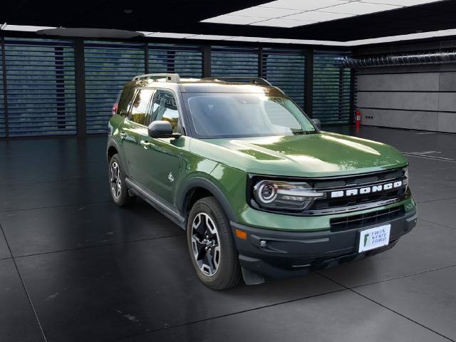 Certified 2024 Ford Bronco Sport Outer Banks w/ Tech Package AWD/4WD image 2