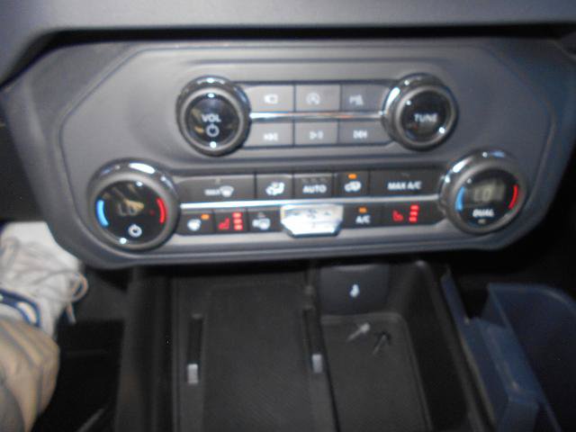 Certified 2025 Ford Bronco Badlands AWD/4WD image 13