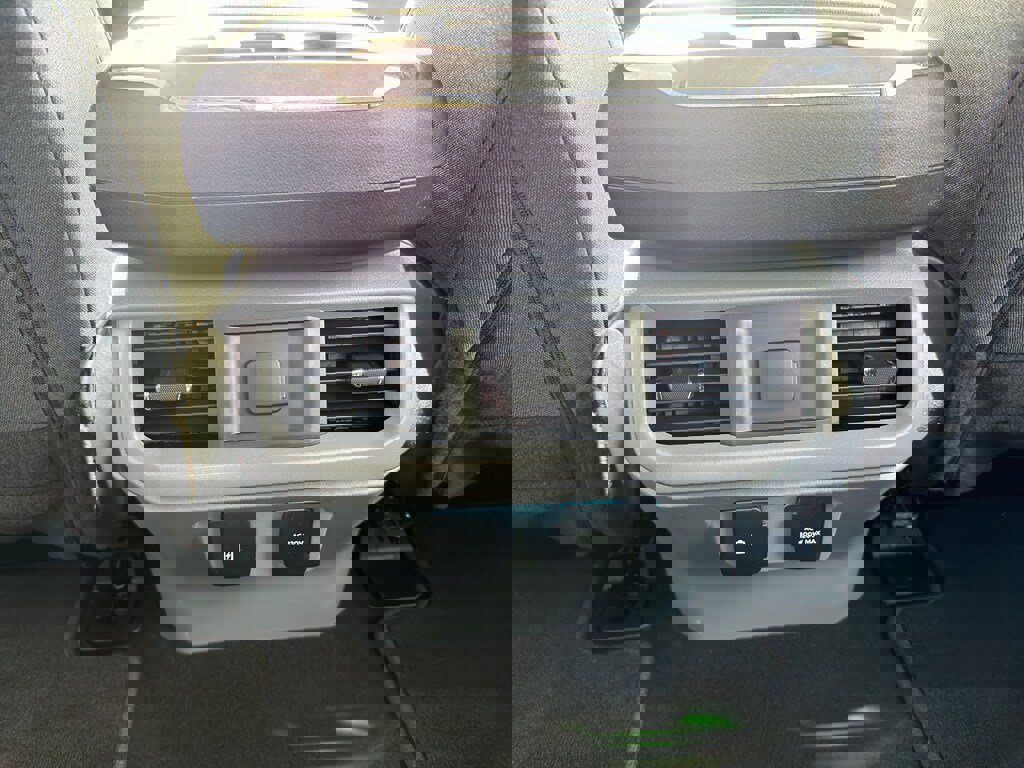 Certified 2024 Ford F150 XLT w/ Equipment Group 302A MID image 39