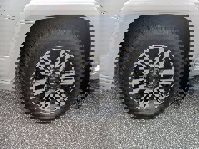 Used 2022 Toyota 4Runner Limited image 11