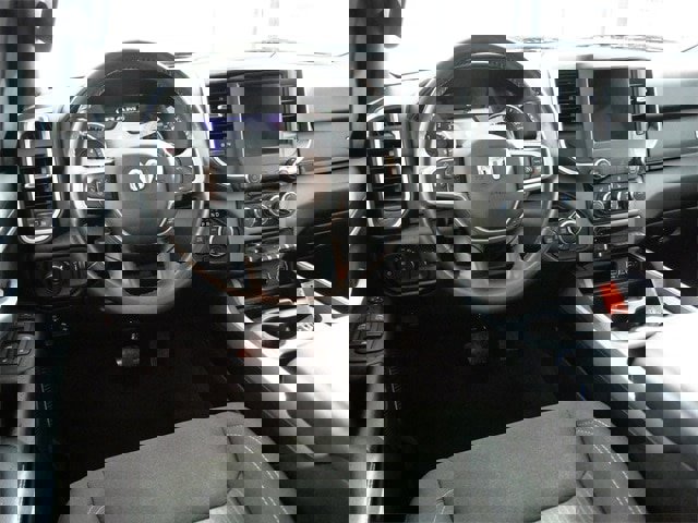 Used 2022 RAM 1500 Big Horn image 4