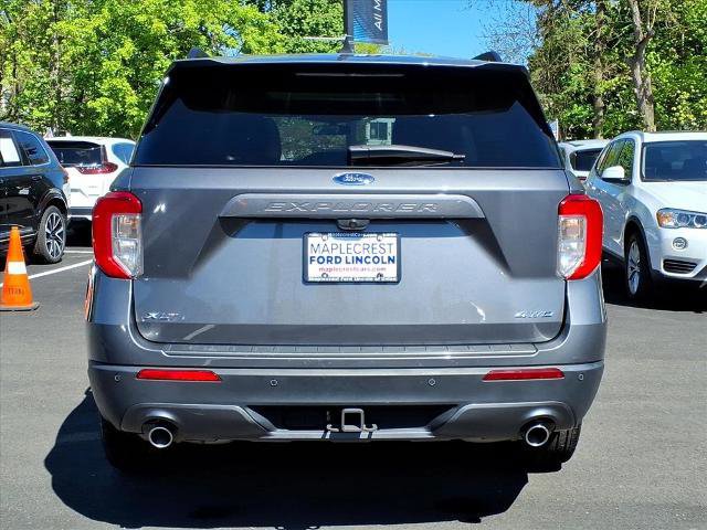 Certified 2023 Ford Explorer XLT w/ Equipment Group 202A AWD/4WD image 4